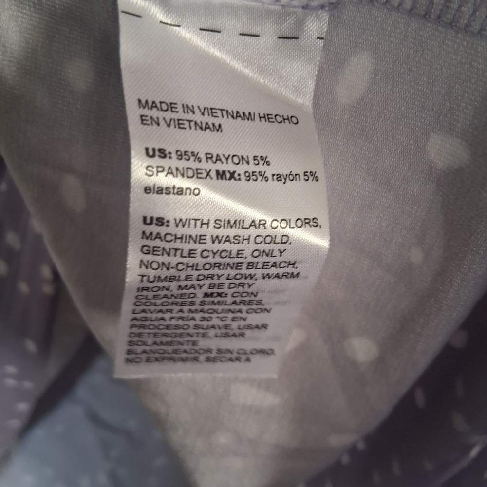 Chico's NWT Touch Of Cool Cloud Shirred Flutter Tee Gentle Lavender 4/XXL - Picture 6 of 7